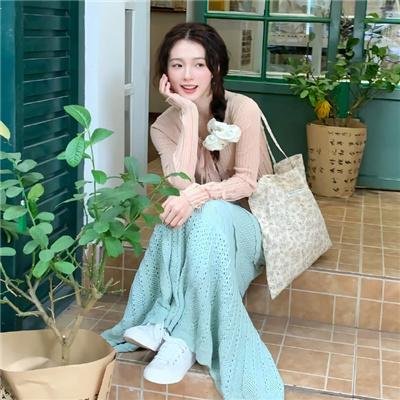 绿野红鸾